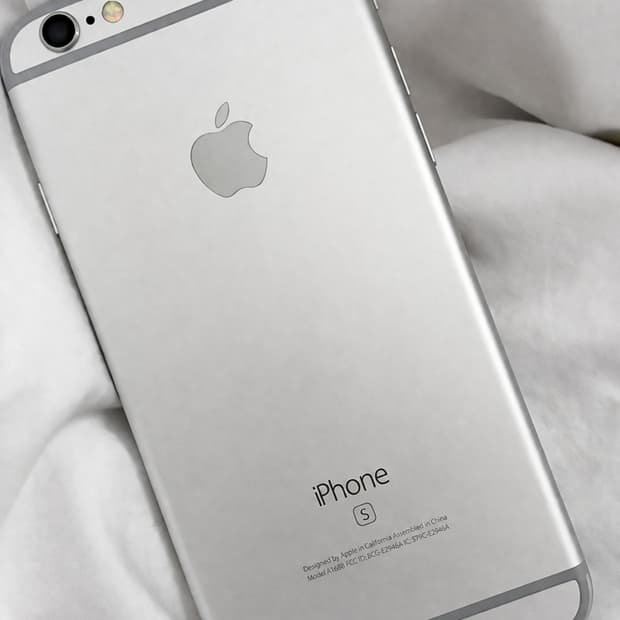 (S급)아이폰 6s/배터리100%/64GB/+충전기,케이스,이어폰