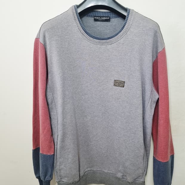 돌체앤가바나 정품 빈티지스타일 플래이트 맨투맨