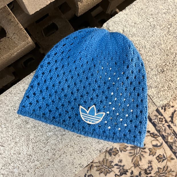 아디다스 니트 비니