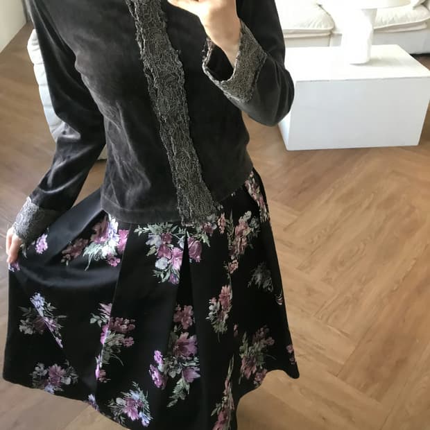 vintage velvet lace cardigan