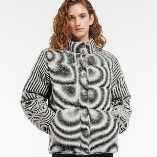 (정품)샤넬 배리 BARRIE  1천만원대 패딩자켓이랍니다