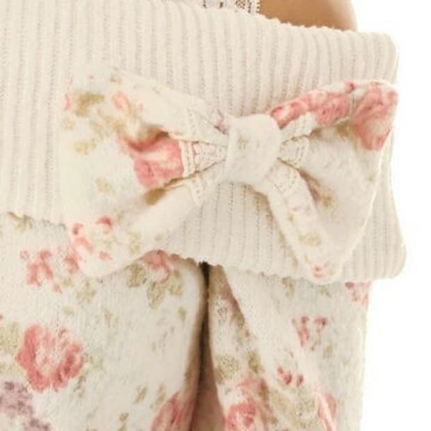 리즈리사 아이보리 리본 브로치