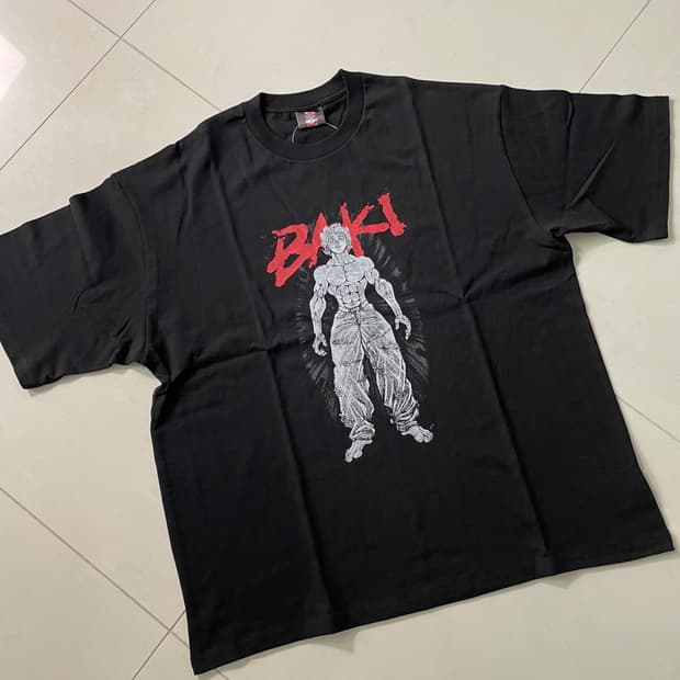 baki ptinted crew neck t-shirt 바키 크루넥 티
