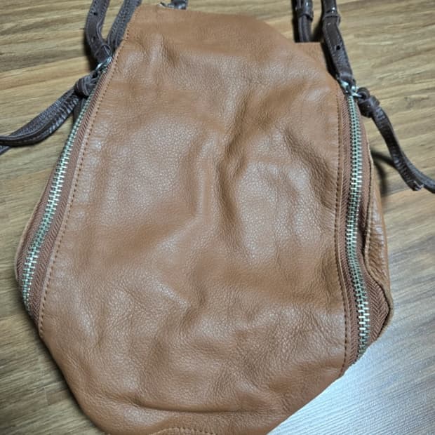 Thursday Island 가죽 해먹백 숄더백 [정품]