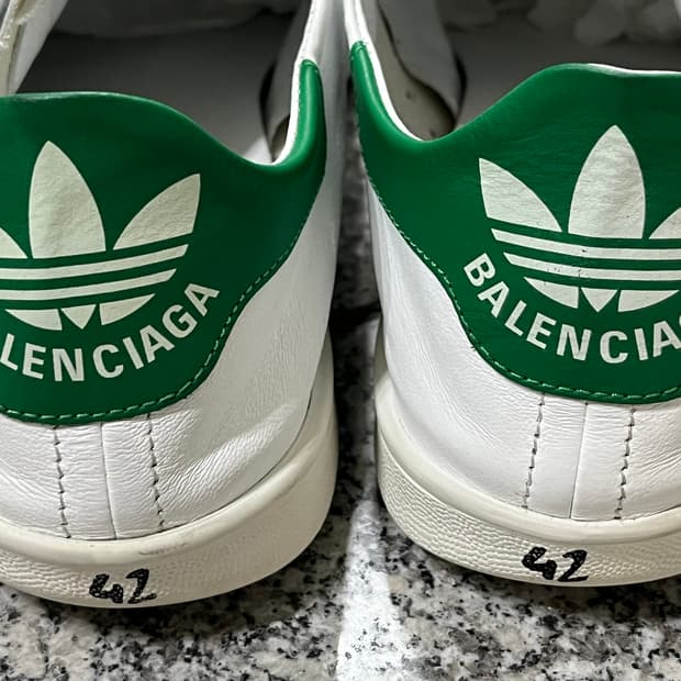 발렌시아가 x 아디다스 스탠 스미스 코어 화이트 그린