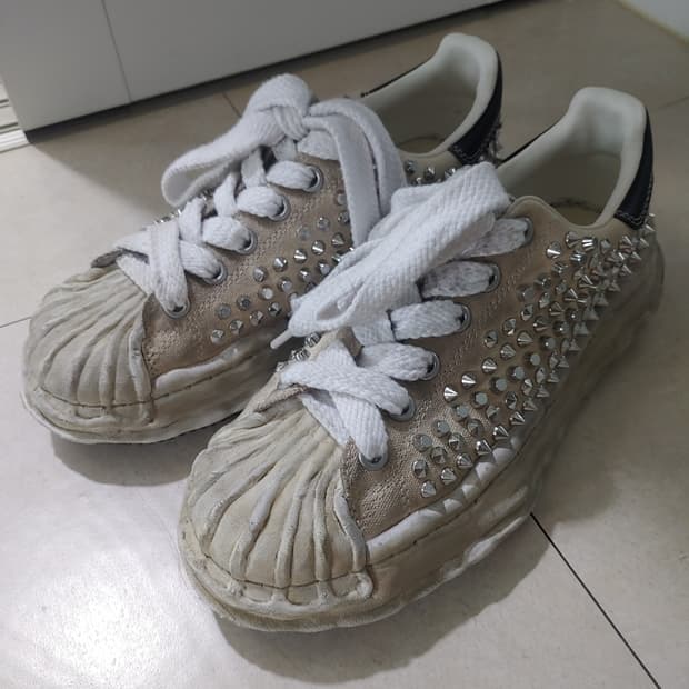 미하라야스히로 블레이키 스터드