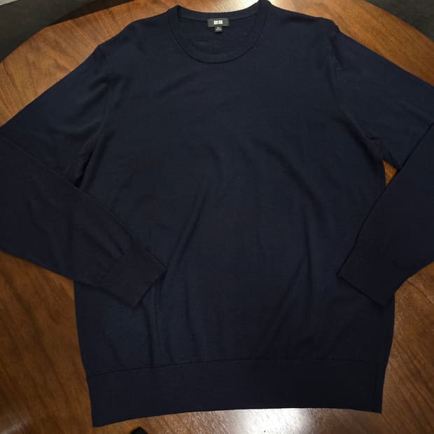 유니클로 메리노울 크루넥 스웨터 네이비 XL 새제품