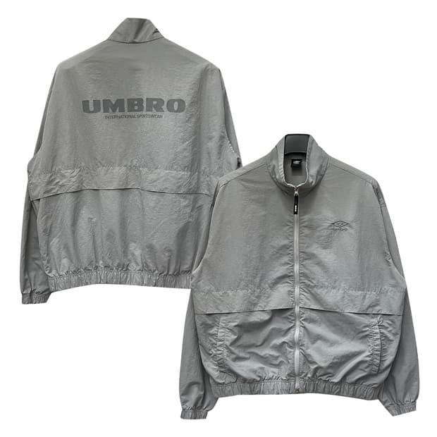 엄브로 클래식 웜업 바람막이 자켓 100