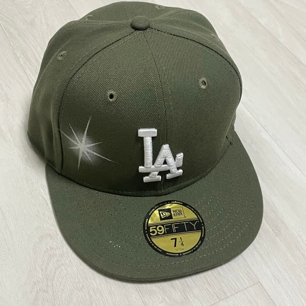 ay el ay en 714 olive