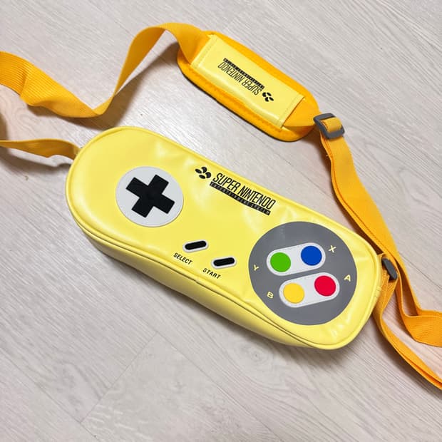 서브컬쳐 플레이스테이션 슈퍼 닌텐도 컨트롤러 크로스백 숄더백