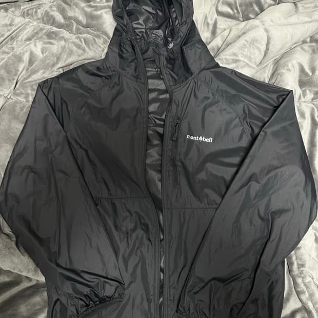 [L] 몽벨 윈드블라스트 후드 블랙