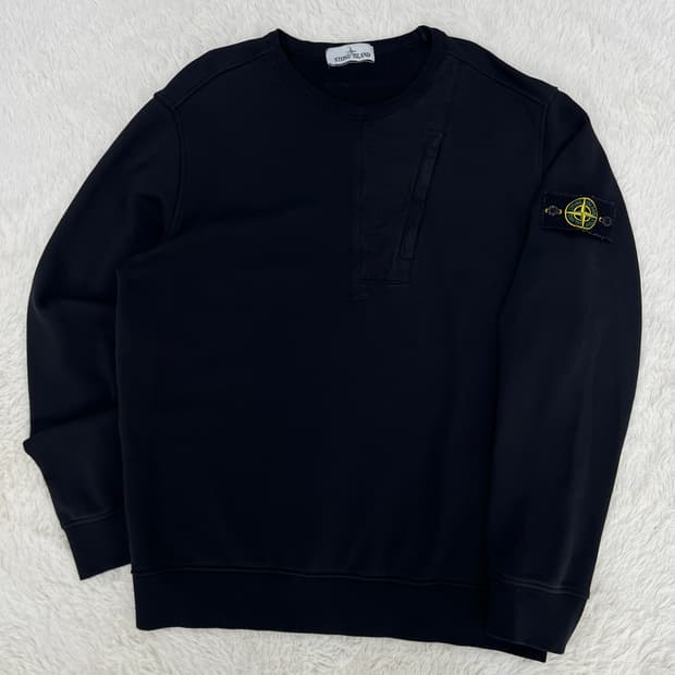 [XL] 스톤아일랜드 맨투맨