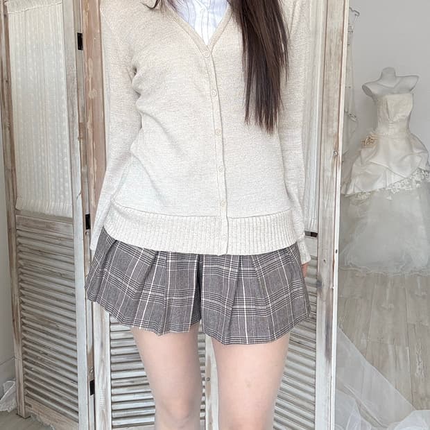 Geekchic Beige shirt layered knit 