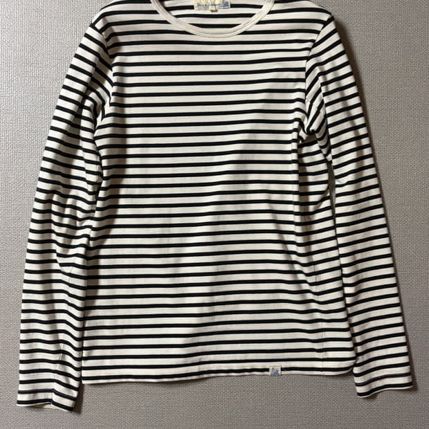 메르츠비슈바넨 스트라이프 롱슬리브
