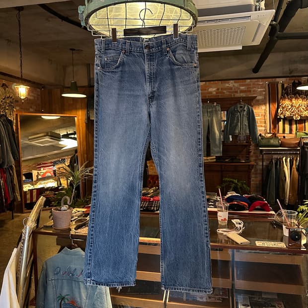 90s USA Levis 517 Boot Cut Denim Pants