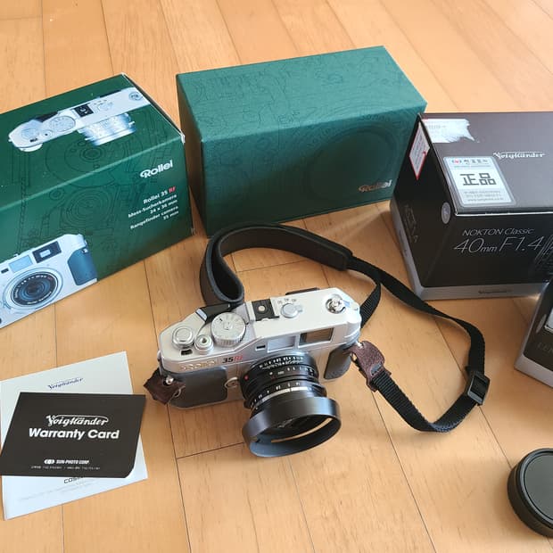 롤라이 35 RF 카메라 + 보이그랜더 40mm F1.4 렌즈