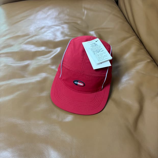(Supreme x Nike) 슈프림x나이키 에어맥스 레드 캠프캡 모자