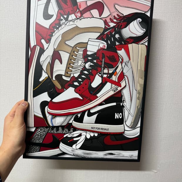 스니커즈 액자 