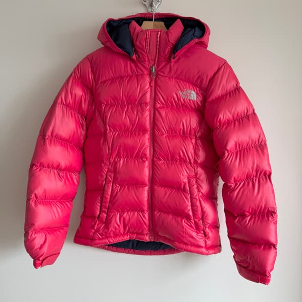 노스페이스(THE NORTH FACE) 구스다운 700 패딩