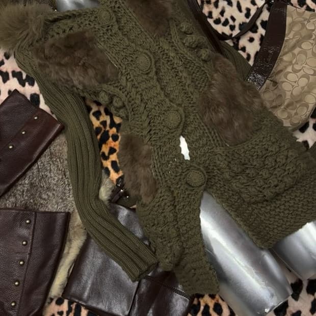 그런지 퍼 니트 가디건