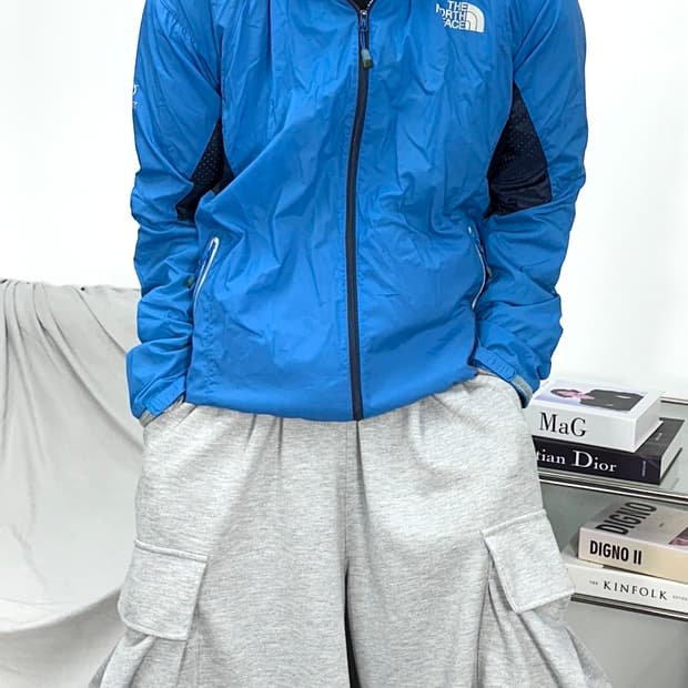 노스페이스 블루 플라이트 시리즈 바람막이 M