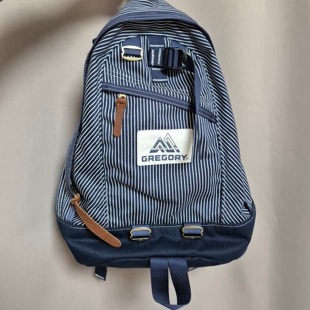 그레고리 히코리 스트라이프 백팩