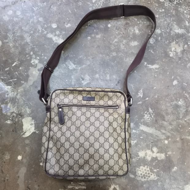 GUCCI 구찌 슈프림 GG로고 크로스백 메신져백 가방 남여공용