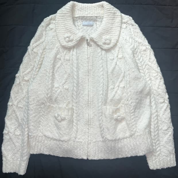 허그유어스킨 팝콘 니트 집업 버터