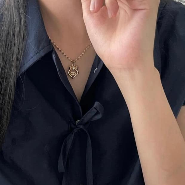 디올목걸이(정품,희귀)