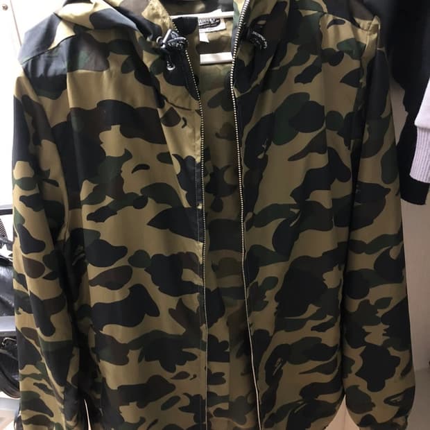 베이프 바람막이 일본에서 파는 디자인 판매합니다!