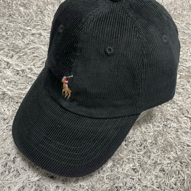 폴로Polo 컬러포니 블랙 코듀로이 캡 Free