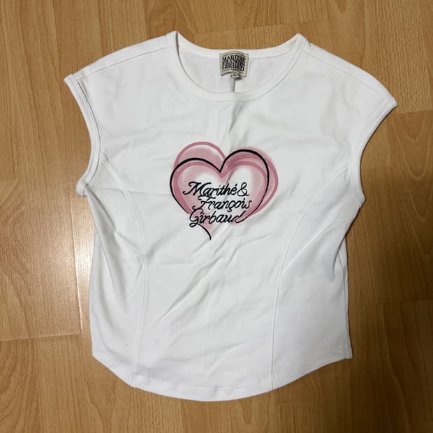 마리떼 하트 반팔티 s