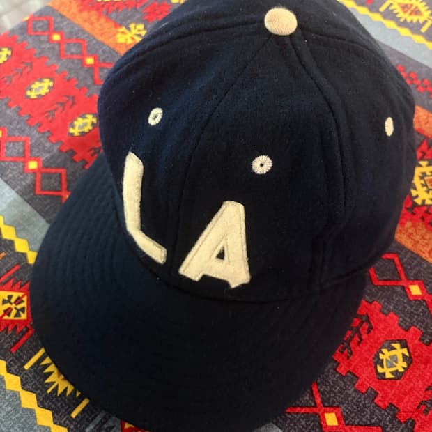 이벳필드 플란넬 LA캡