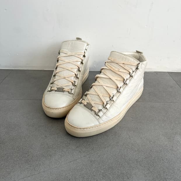 발렌시아가 아레나 크랙 레더 하이탑