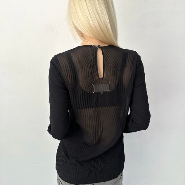 마르지엘라 13SS 플리츠 시스루 롱슬리브