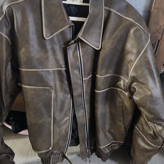 Our room 비건 래더자켓 다크 브라운