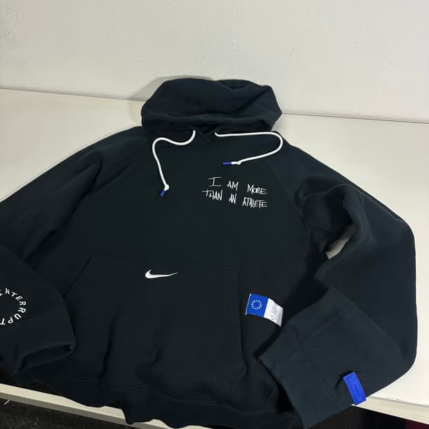 L 나이키 블랙 어센틱스우시 면 후드티
