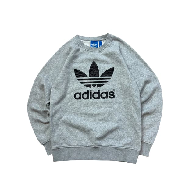 아디다스 빅로고 맨투맨 