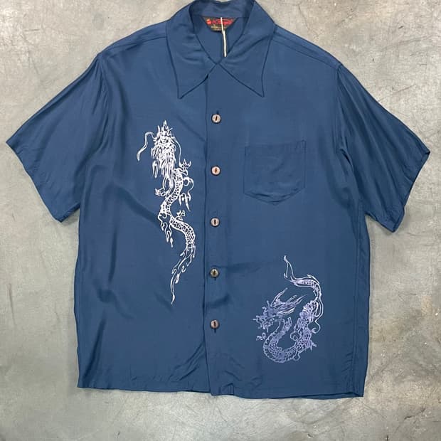 Vtg 오리엔탈 레이온 반팔 셔츠