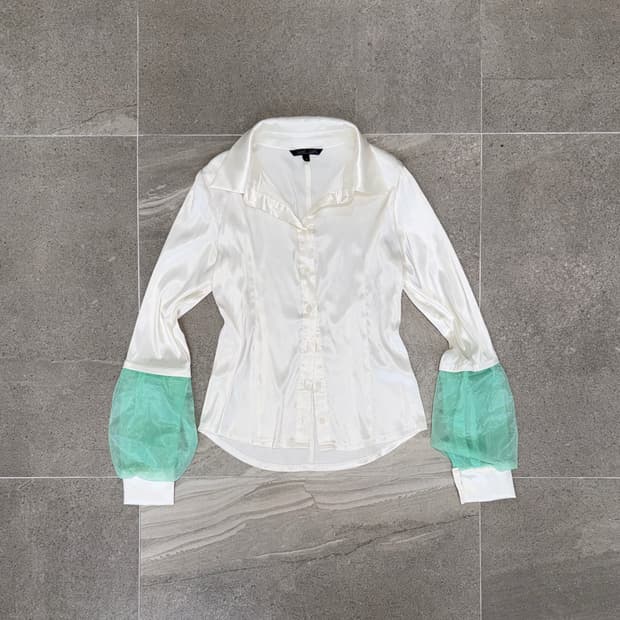 Green puff organza details satin shirt