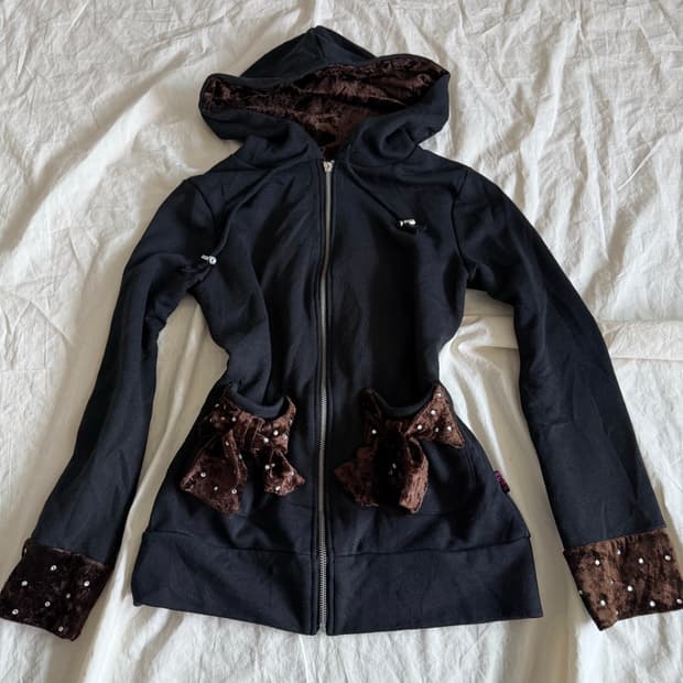 슬림핏 러블리 모카무스 후드집업 