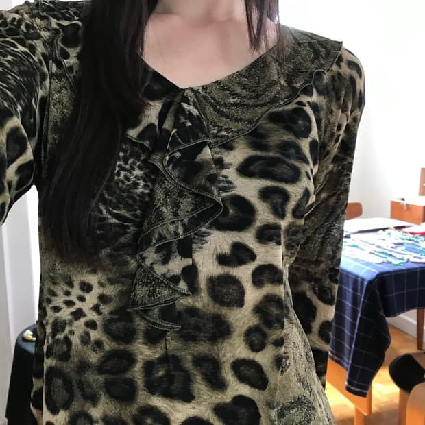vintage pattern mash top