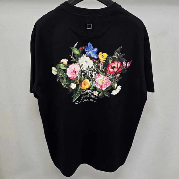 25ss 우영미 플라워 백로고 반팔 티셔츠 52사이즈 110 판매