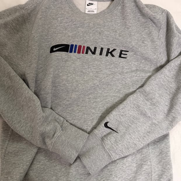 나이키 맨투맨 S