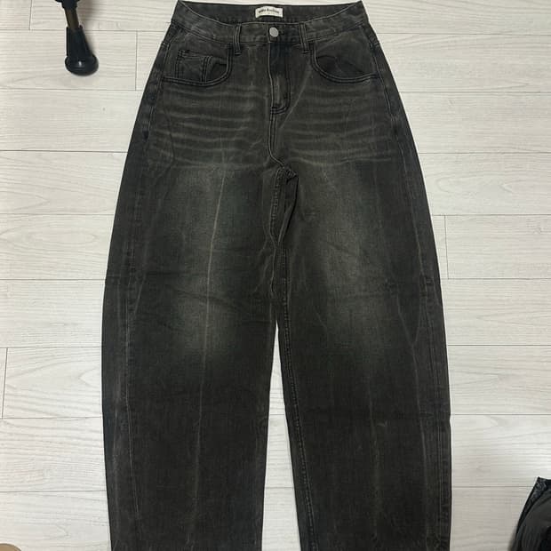 밀로아카이브 커브드 데님 팬츠 M 워시드브라운