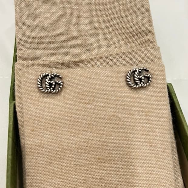 구찌 GG 마몽 실버 귀걸이 / 상태 S