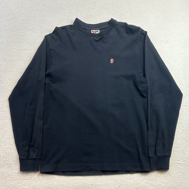 베이프 빅로고 롱슬리브