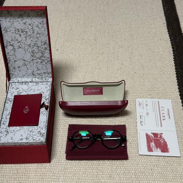 [45] 자크마리마지 클라크 블랙