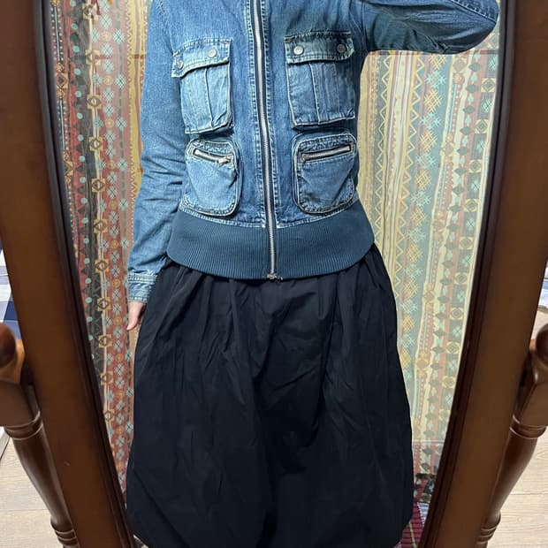 포켓 디테일 데님 재킷