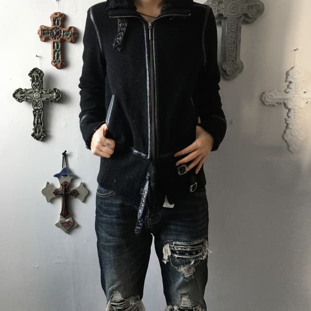 Fred Perry belted mustang